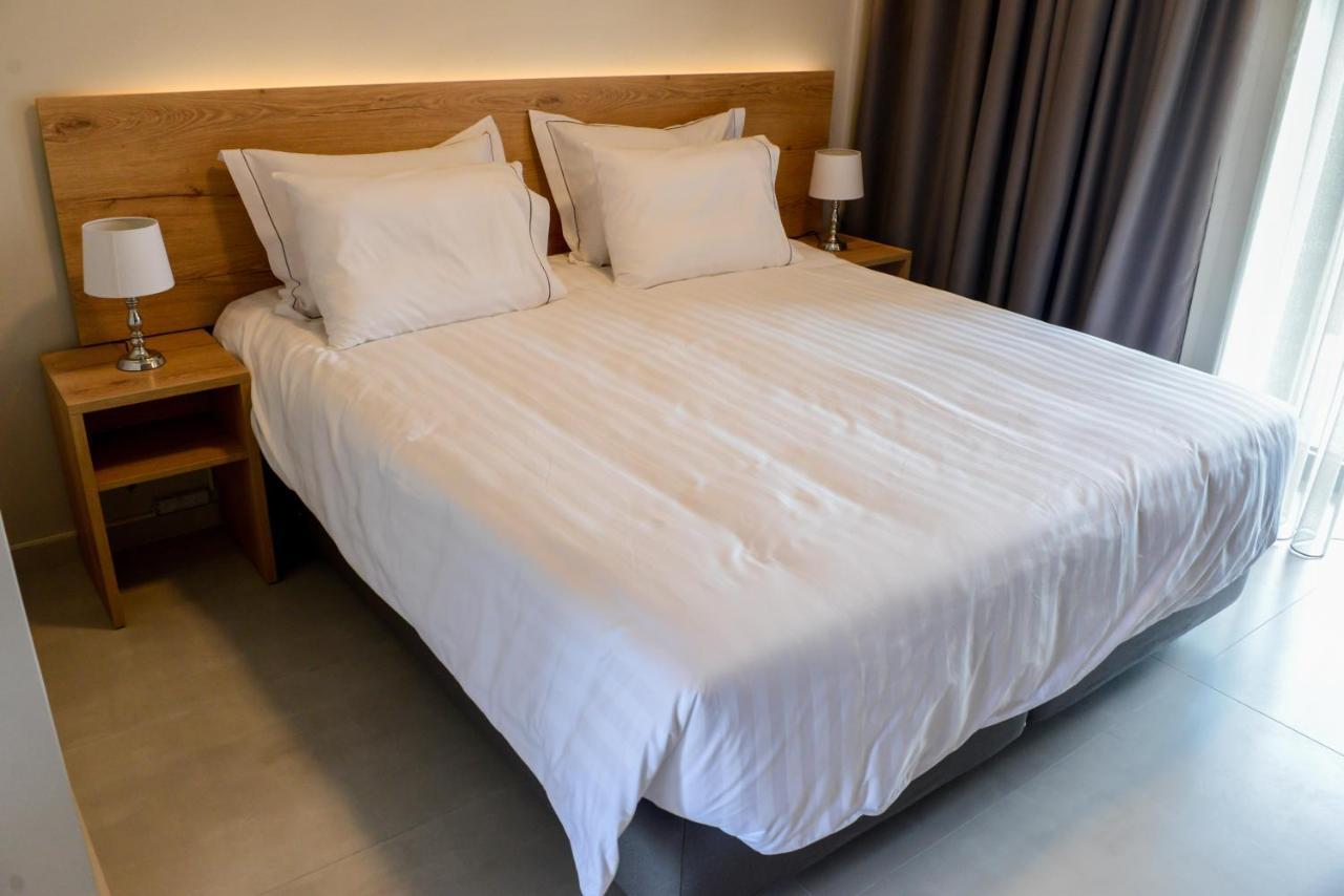Comfort Suites & Rooms Larissa Exterior foto