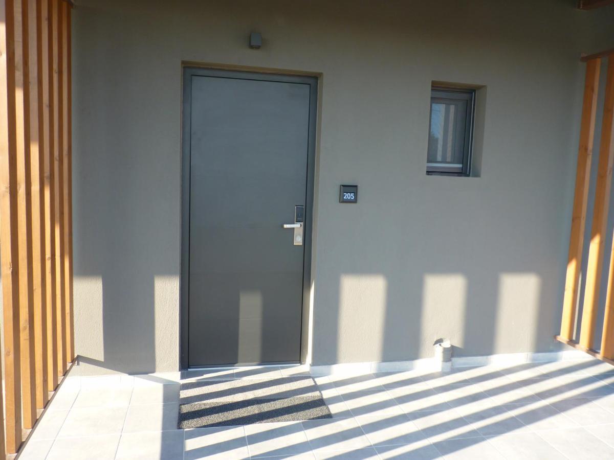 Comfort Suites & Rooms Larissa Exterior foto